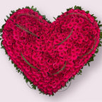 Signature 4ft Rose Heart