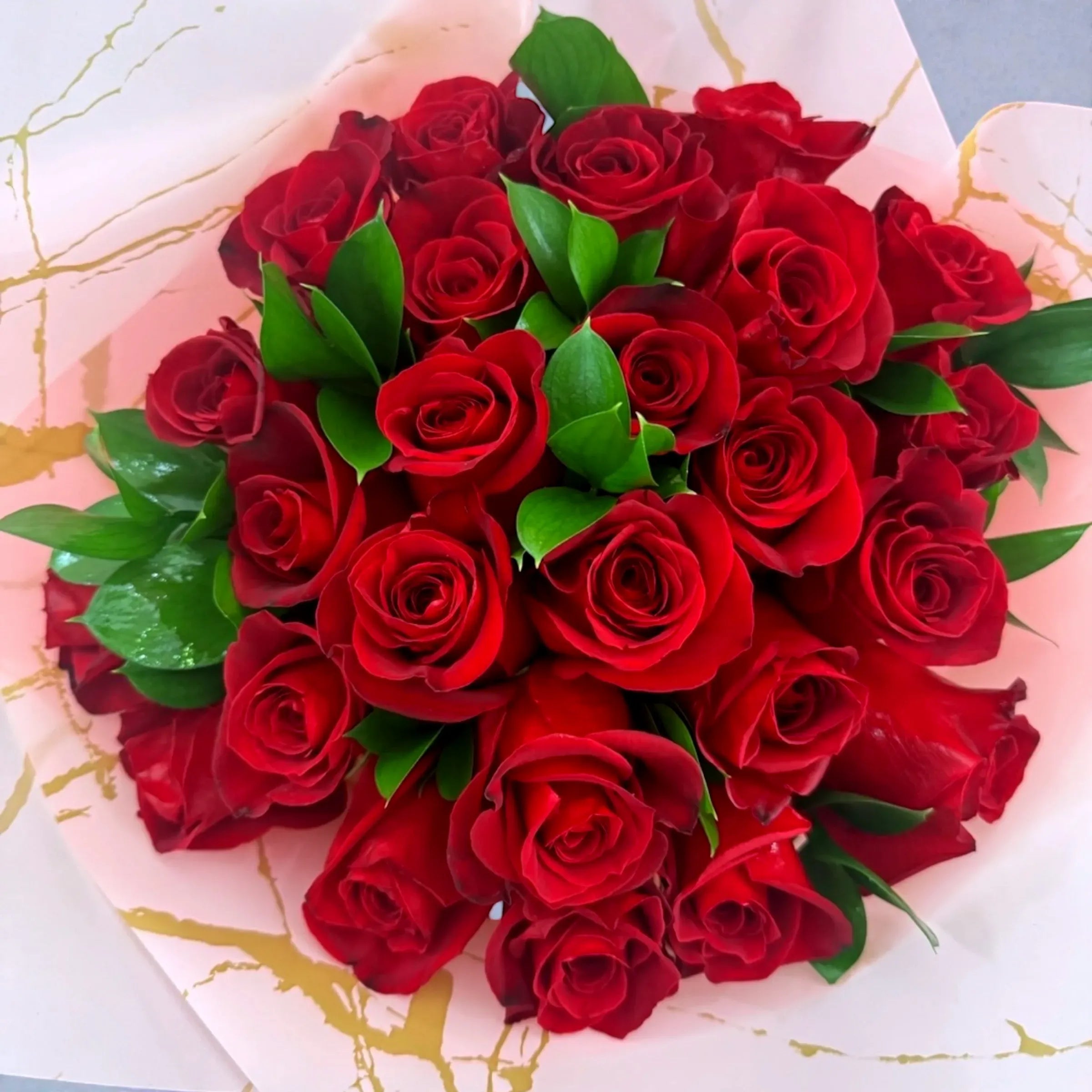 25 Red Roses Bouquet